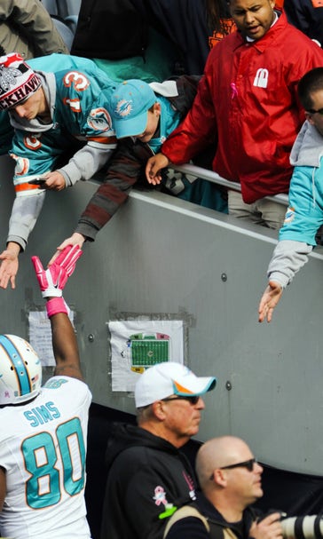 Dolphins notes: Miami hopes to put together elusive win streak